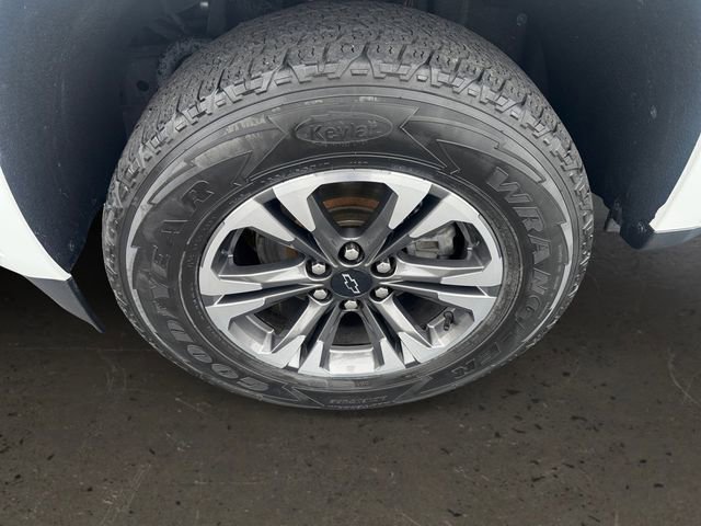 Used 2021 Chevrolet Colorado Z71 AWD/4WD image 9