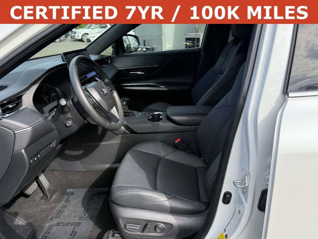 Used 2023 Toyota Venza Nightshade AWD/4WD image 12