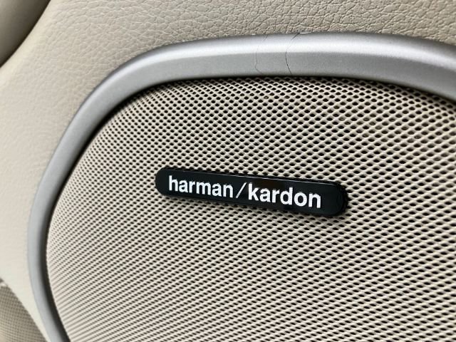 Used 2017 Jeep Grand Cherokee Overland w/ Jeep Active Safety Group image 25