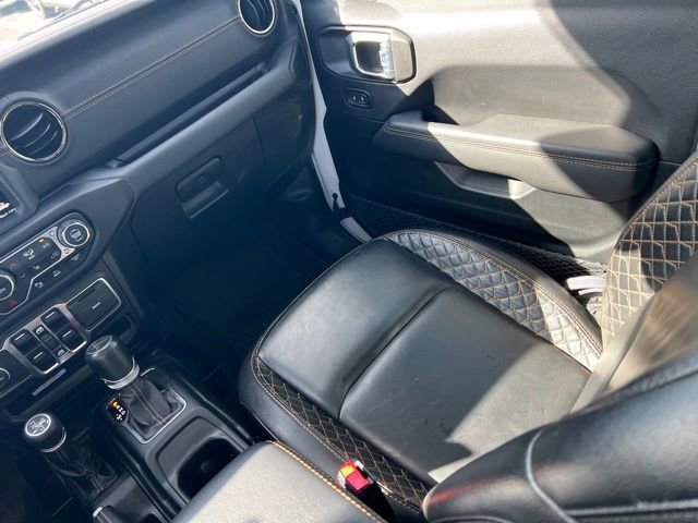 Used 2021 Jeep Gladiator Overland image 15
