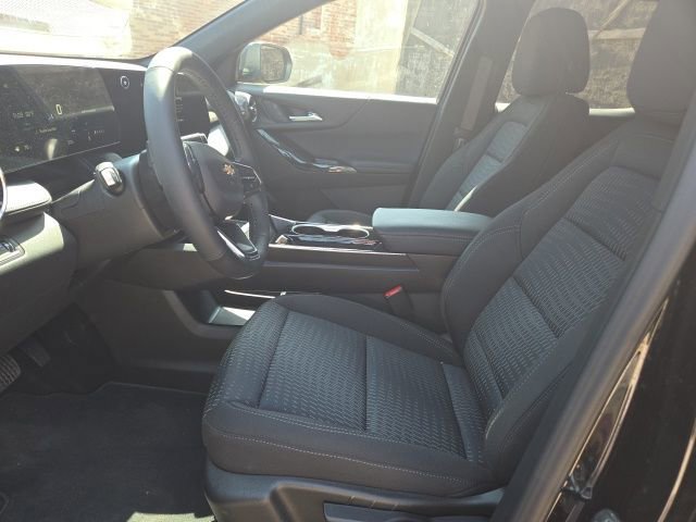 New 2025 Chevrolet Equinox LT image 7