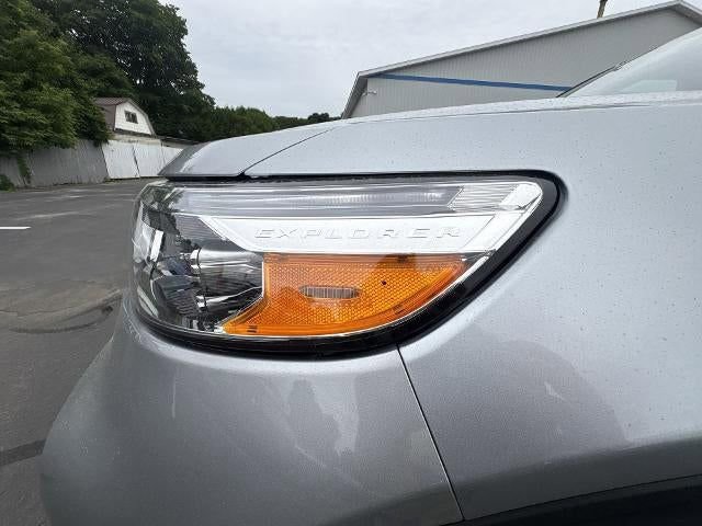 Used 2024 Ford Explorer XLT w/ Equipment Group 202A image 33