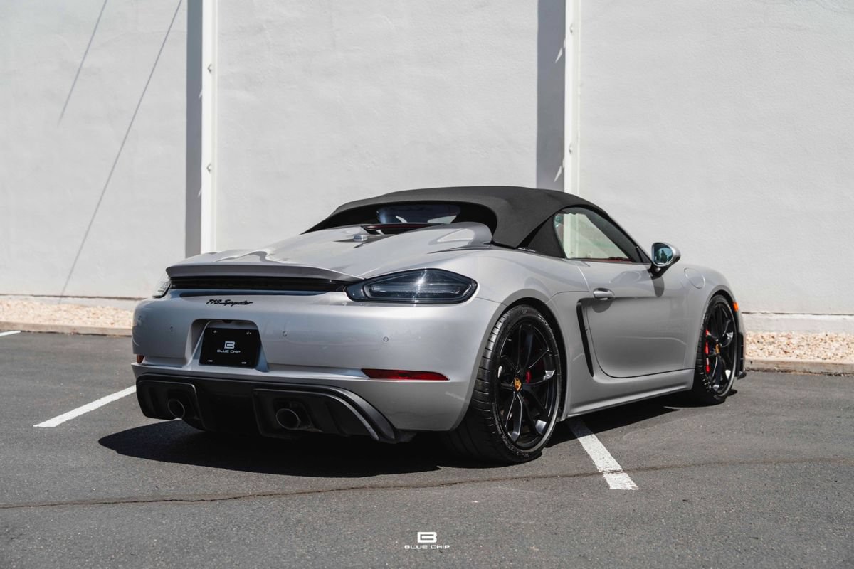 Used 2021 Porsche 718 Boxster Spyder RWD image 22