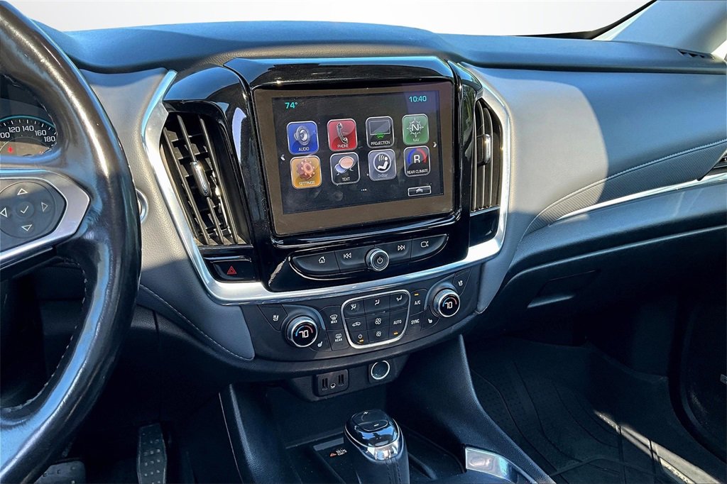 Used 2018 Chevrolet Traverse Premier image 9