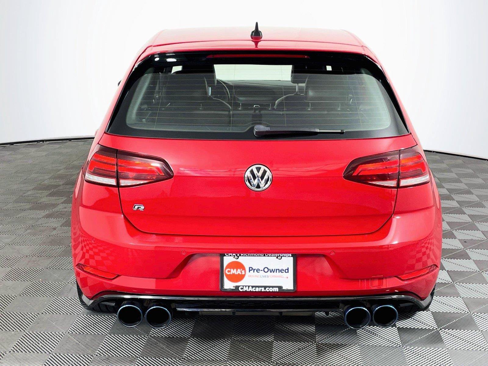 Used 2018 Volkswagen Golf 4-Door AWD/4WD image 7