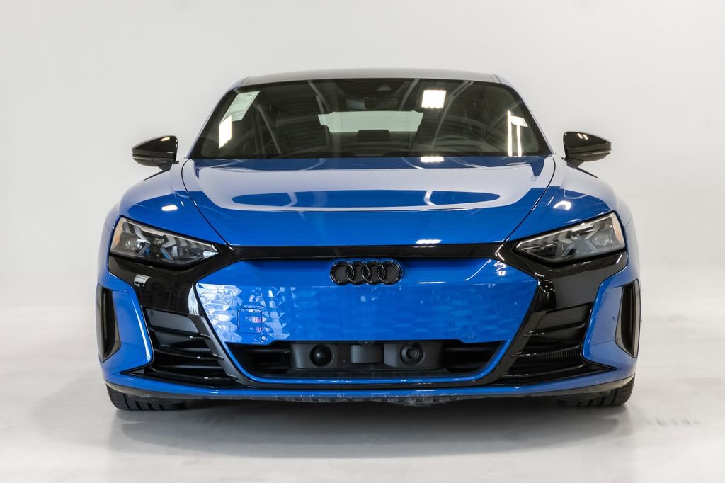 Used 2023 Audi RS e-tron GT w/ Carbon Performance Package AWD/4WD image 4