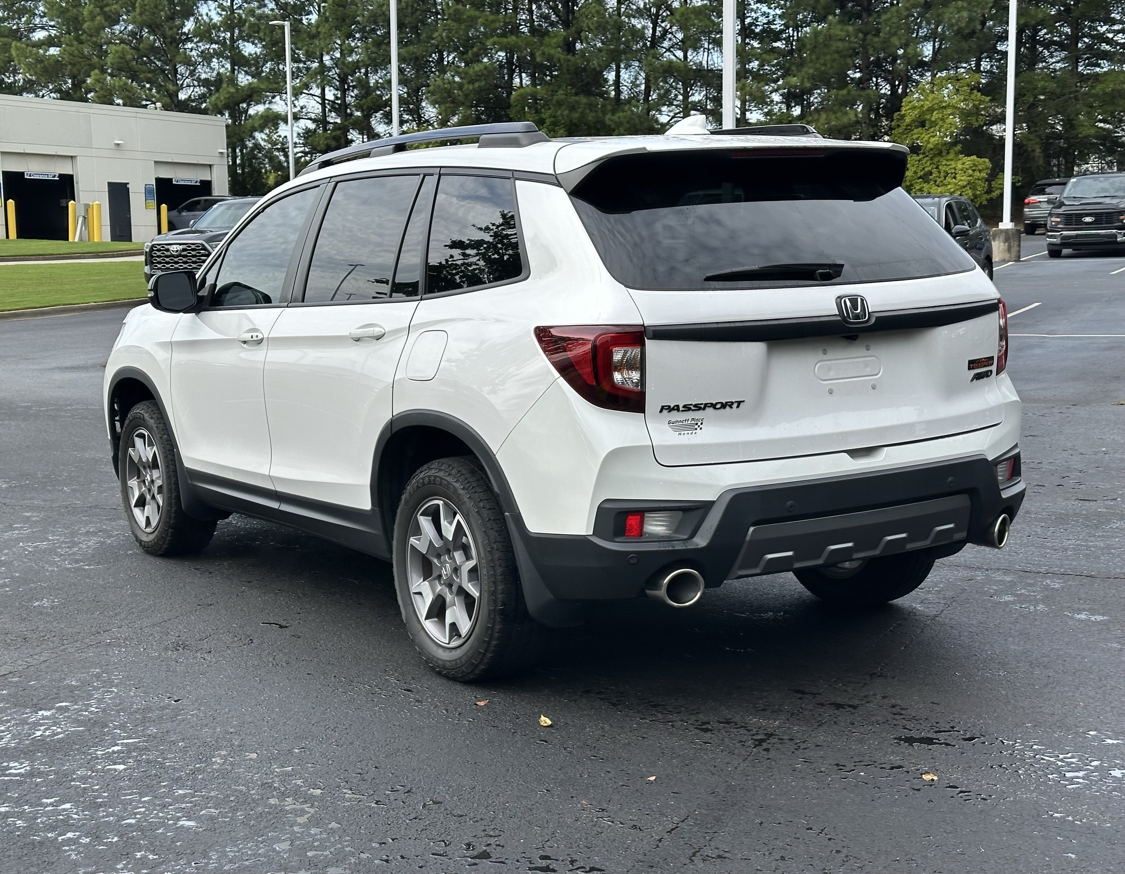 Used 2023 Honda Passport TrailSport image 11