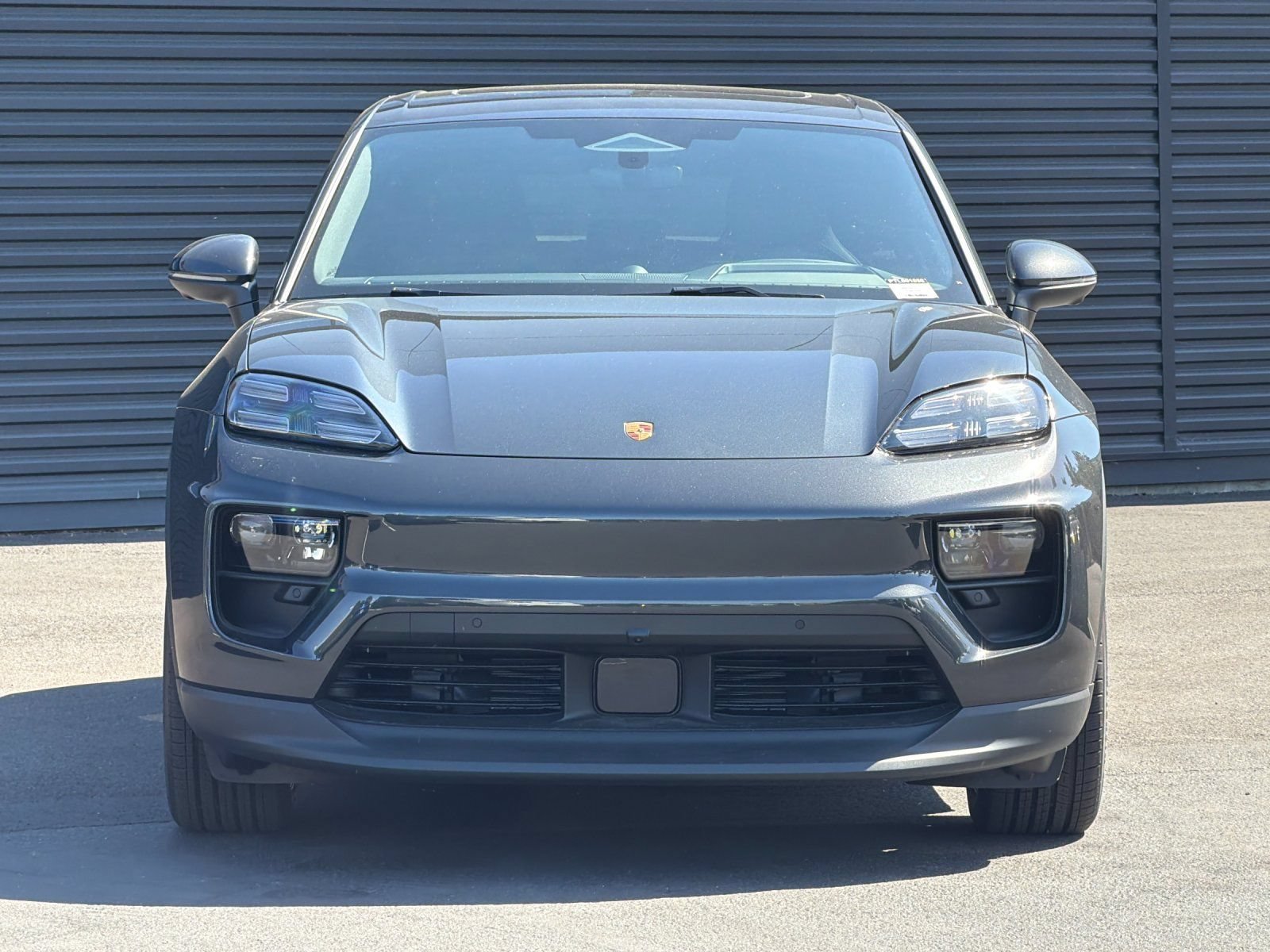 New 2026 Porsche Macan 4 Electric AWD/4WD image 11