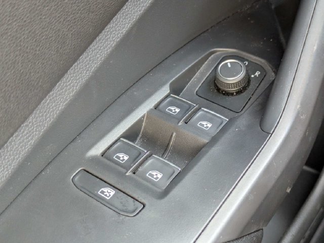 Used 2021 Volkswagen Jetta S FWD image 23