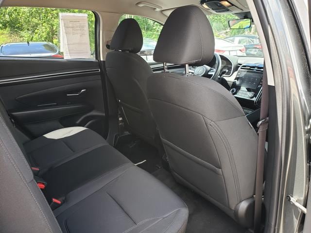 Used 2022 Hyundai Tucson SEL w/ Cargo Package AWD/4WD image 17
