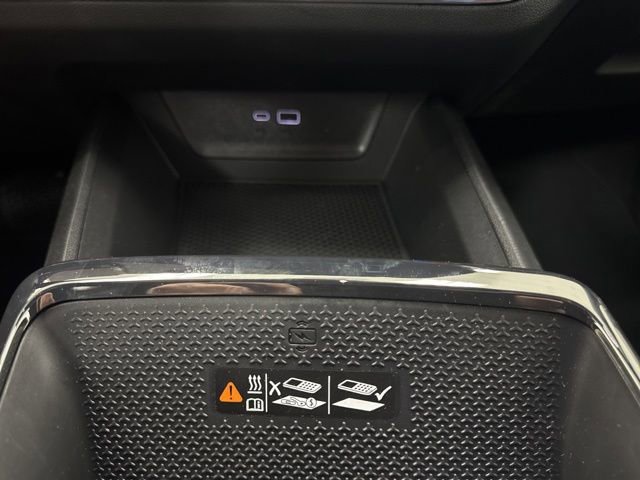 New 2026 Chevrolet Equinox RS w/ Convenience Package III FWD image 20