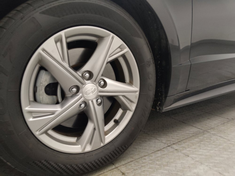 Used 2023 Hyundai Sonata SE FWD image 31