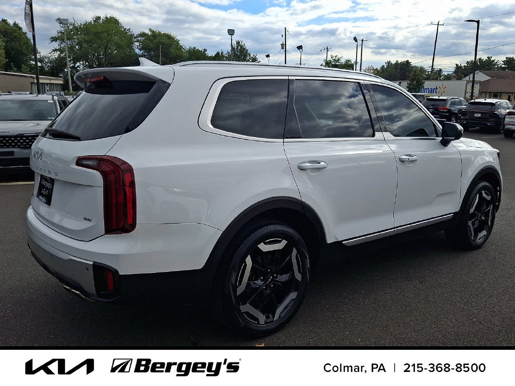 Certified 2024 Kia Telluride S w/ S Sunroof Package AWD/4WD image 5