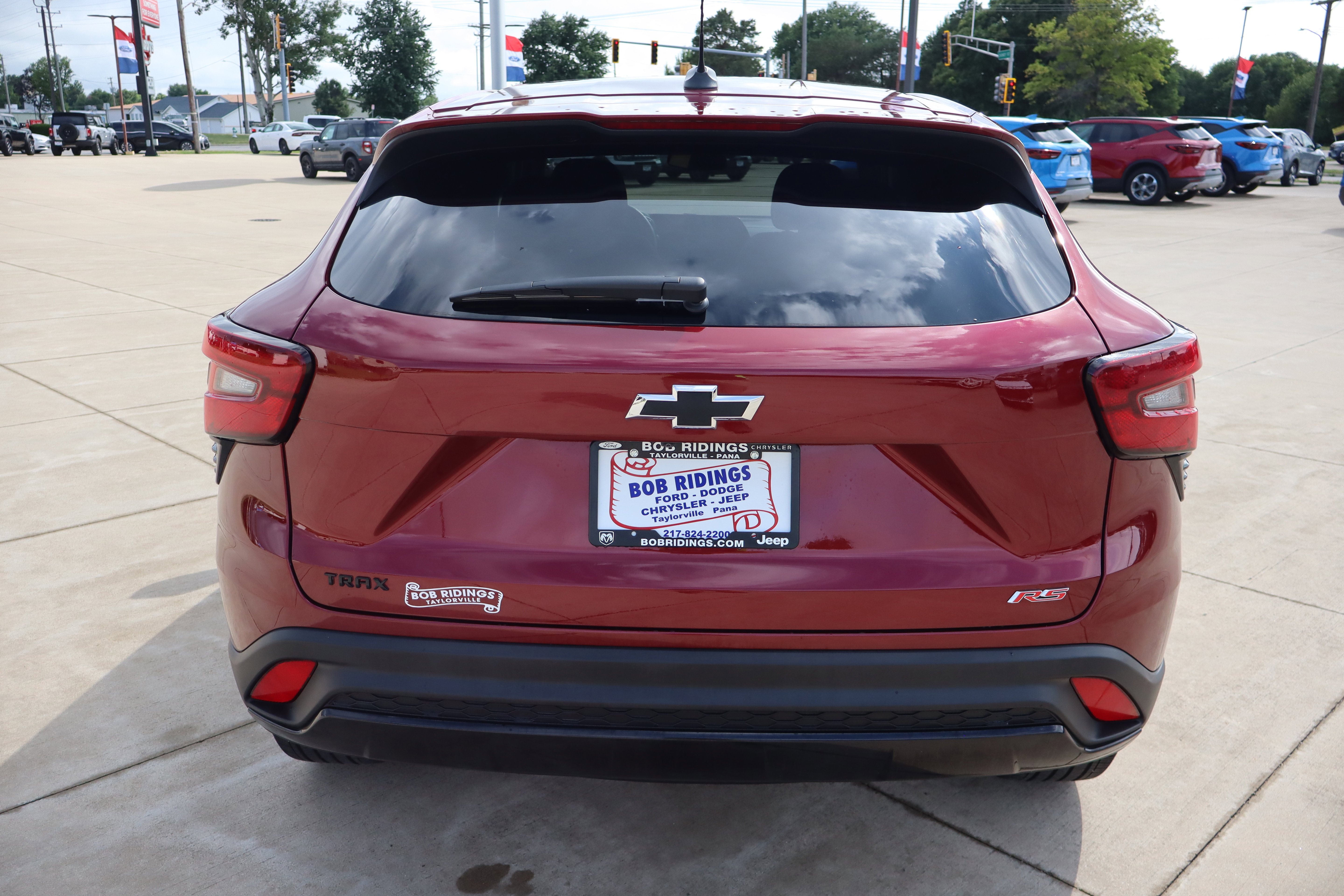 Used 2024 Chevrolet Trax RS FWD image 6