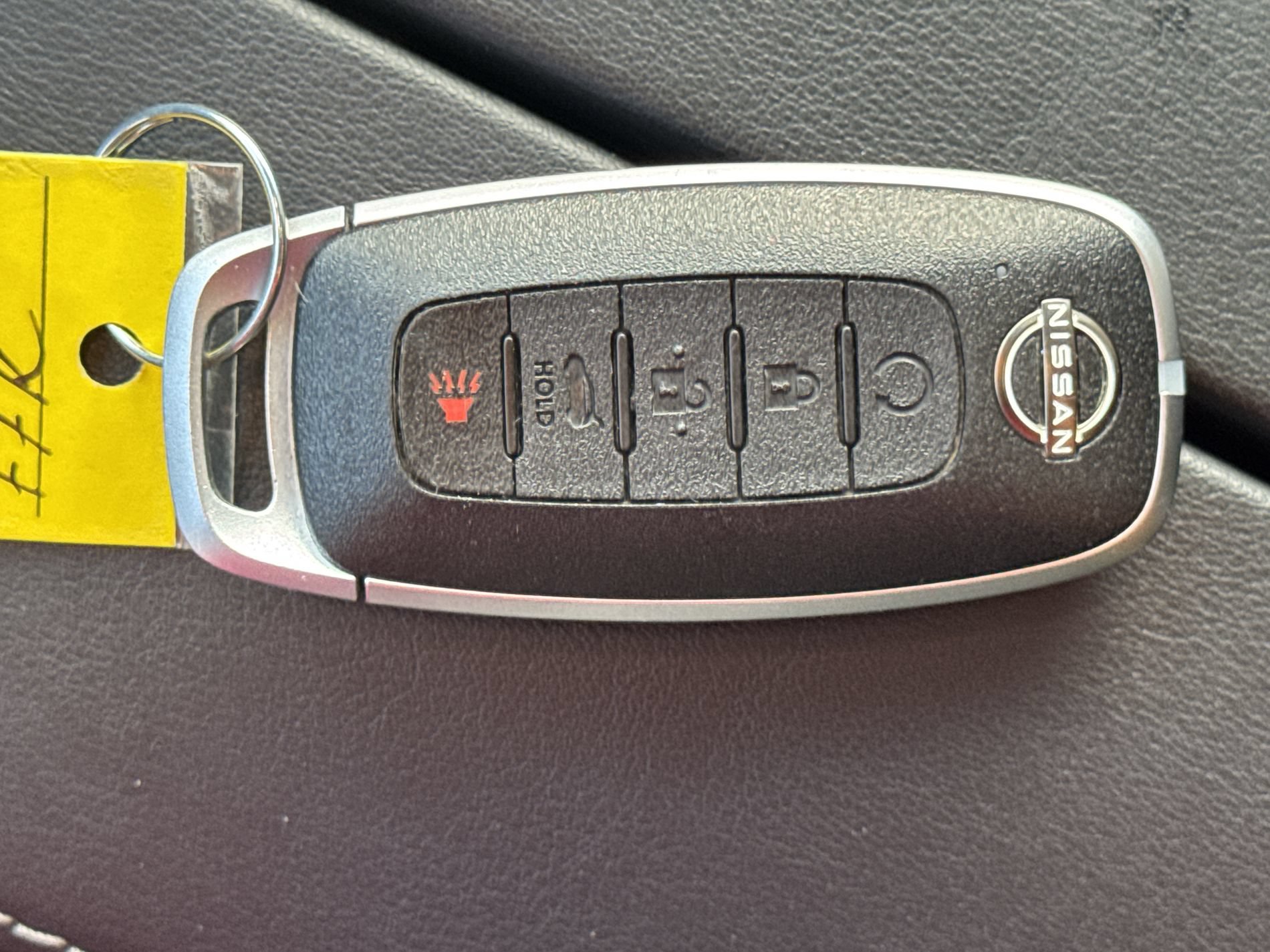 Used 2024 Nissan Rogue SV w/ SV Premium Package FWD image 29