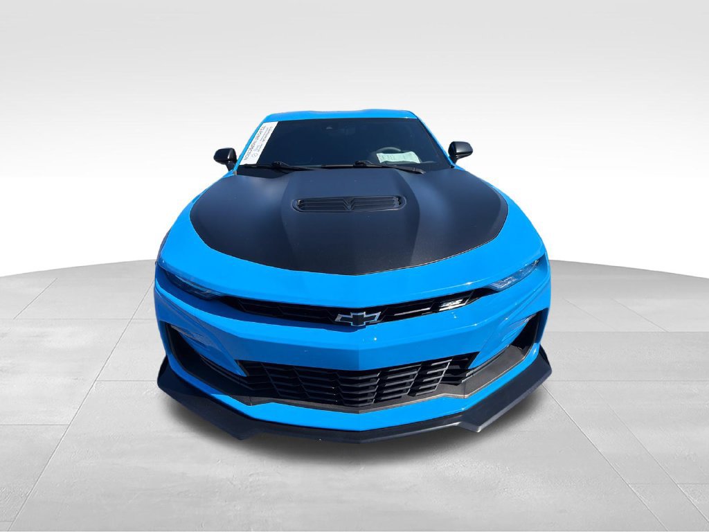 Used 2023 Chevrolet Camaro SS RWD image 8