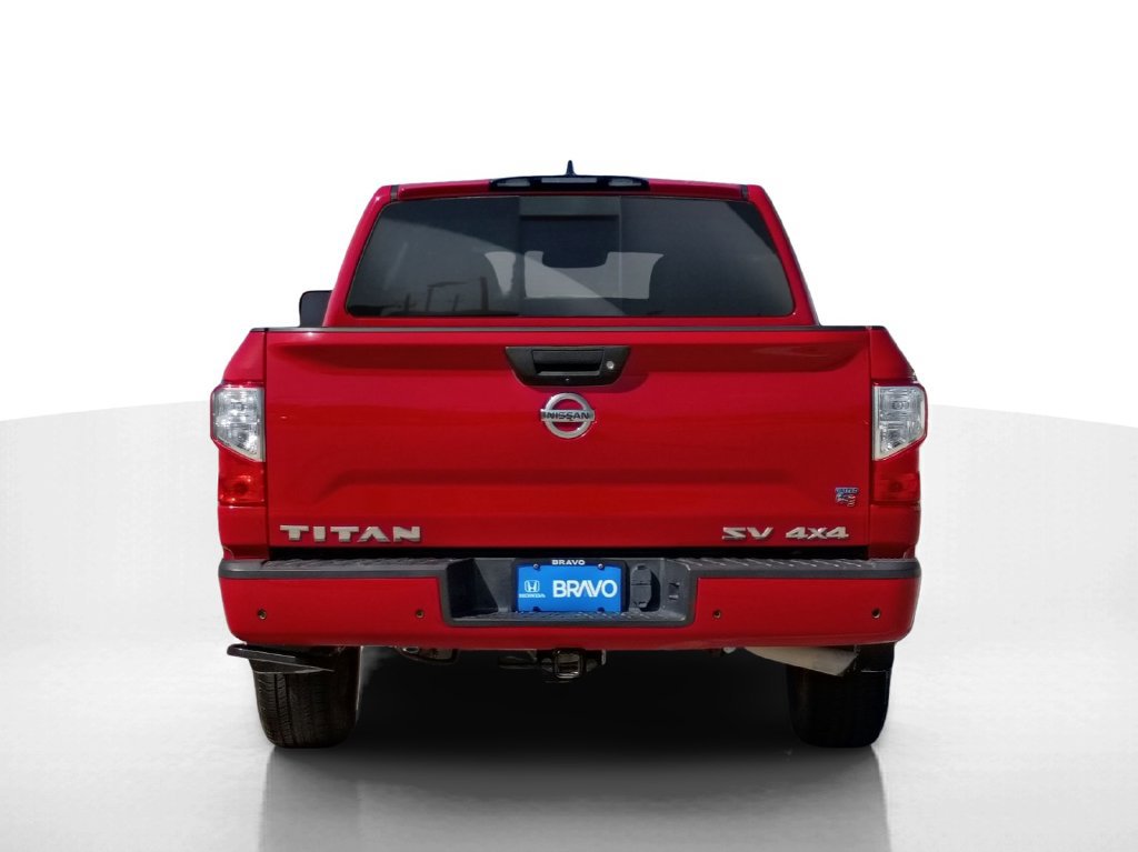 Used 2022 Nissan Titan SV w/ SV Convenience Package AWD/4WD image 8