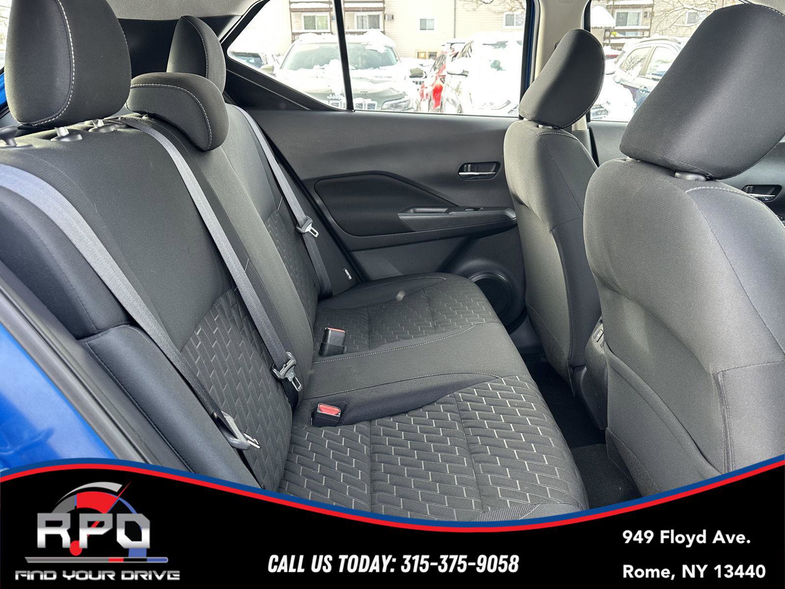 Used 2021 Nissan Kicks SV image 24