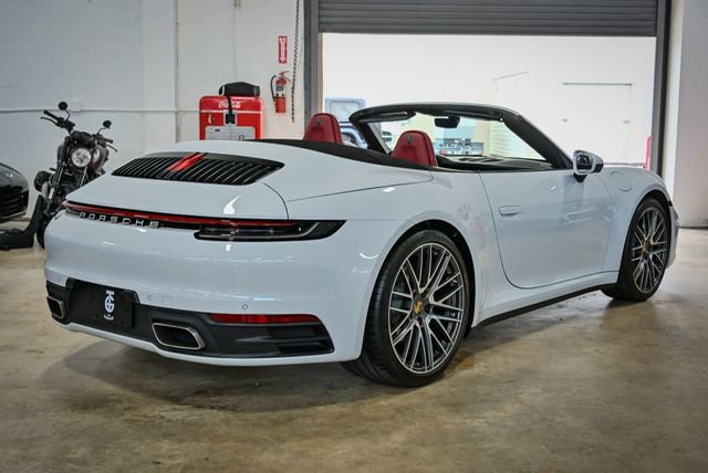 Used 2023 Porsche 911 Carrera image 15