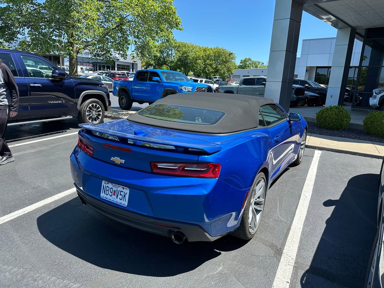 Used 2017 Chevrolet Camaro LT w/ RS Package RWD image 5