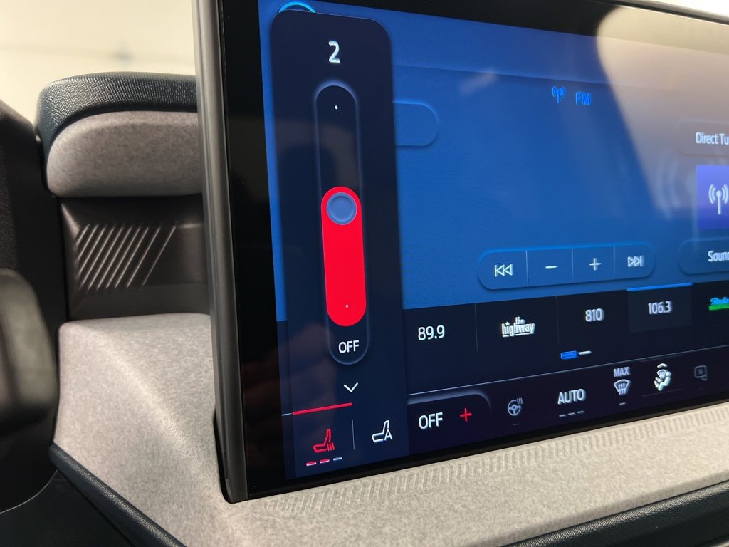 New 2025 Ford Maverick XLT w/ XLT Luxury Package image 13