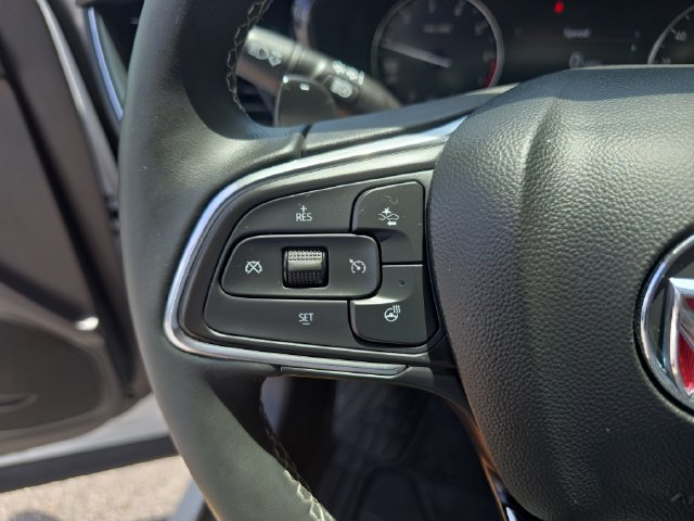 Certified 2022 Buick Envision Preferred FWD image 25