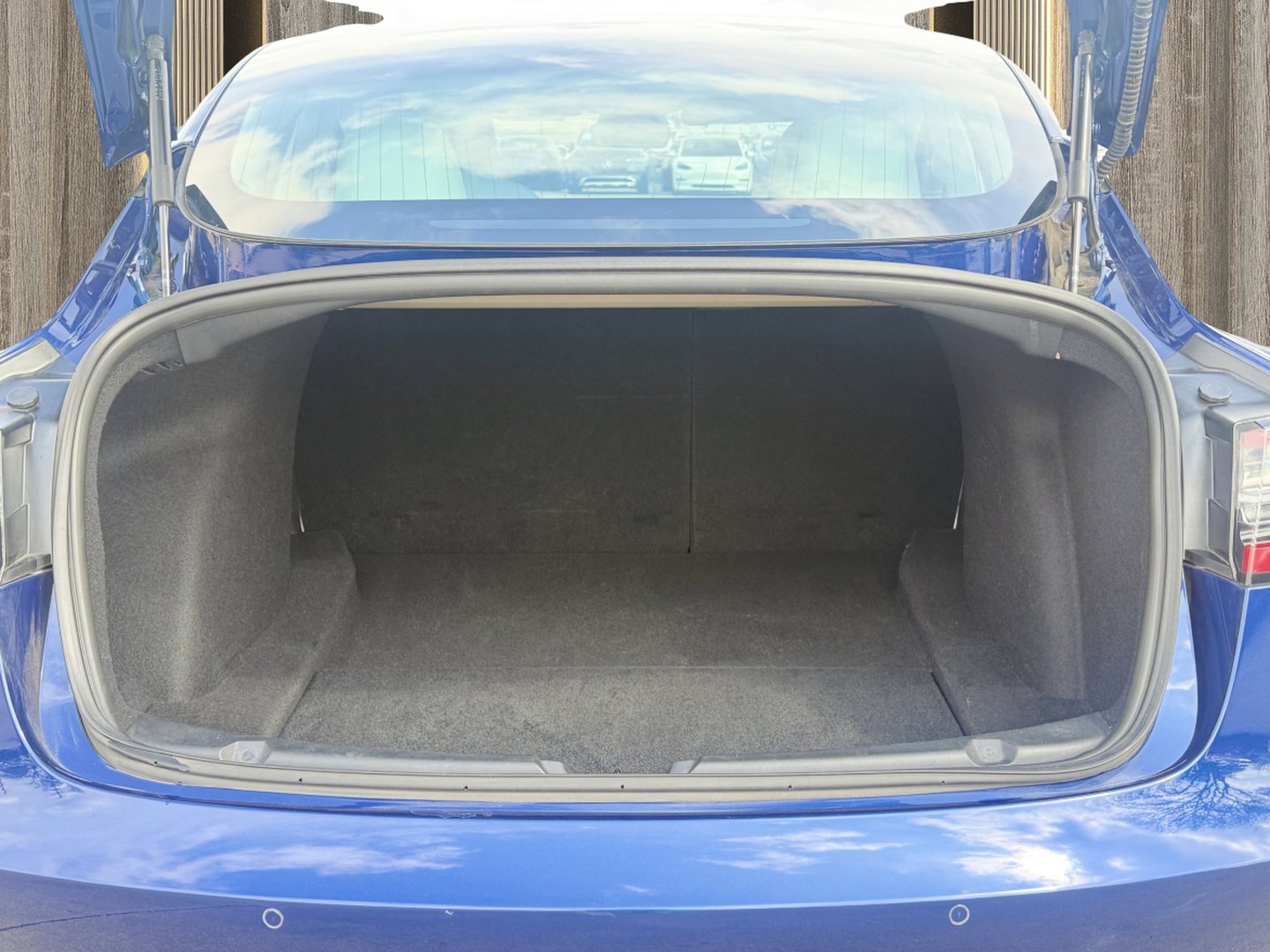 Used 2020 Tesla Model 3 Long Range image 11