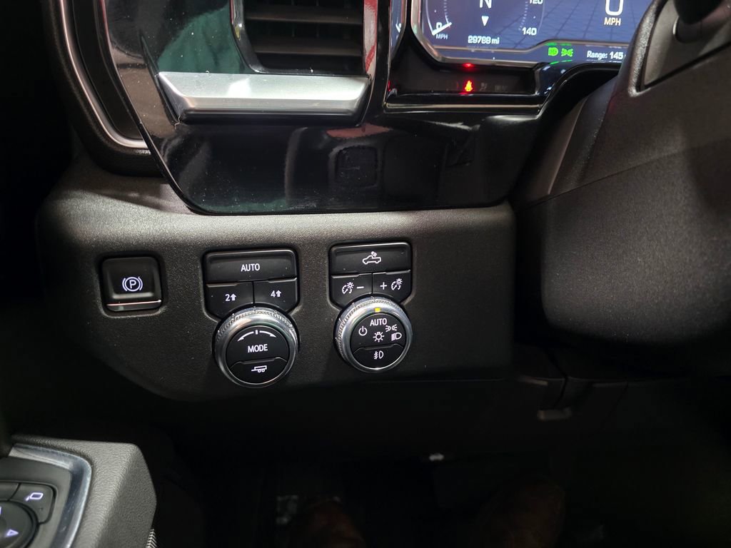 Used 2023 GMC Sierra 1500 Elevation image 30