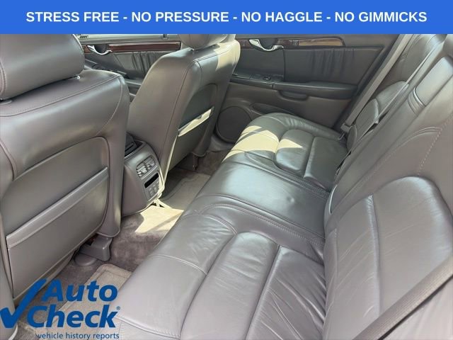 Used 2003 Cadillac De Ville DHS w/ Safety & Security Package image 12