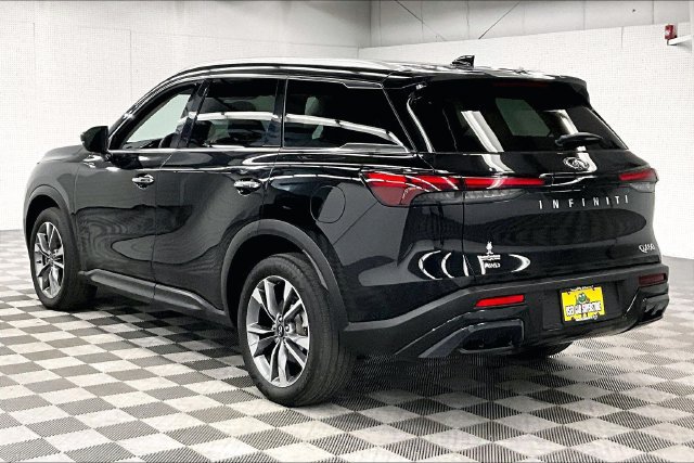 Used 2024 INFINITI QX60 Luxe AWD/4WD image 2