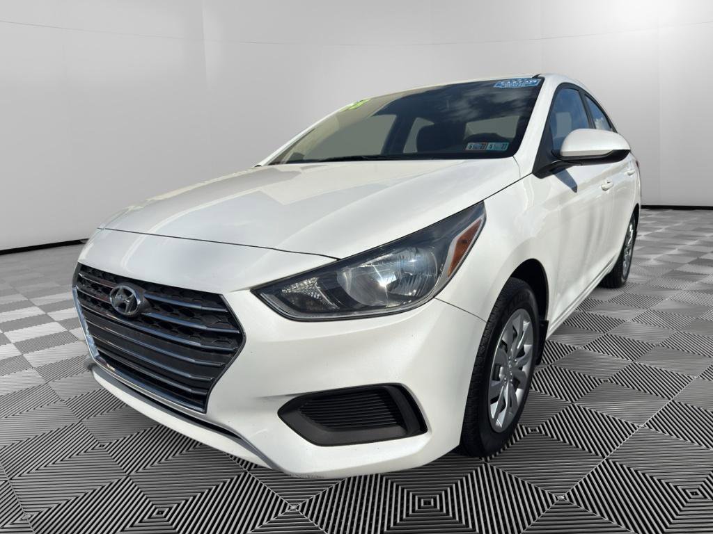 Used 2019 Hyundai Accent SE FWD image 1