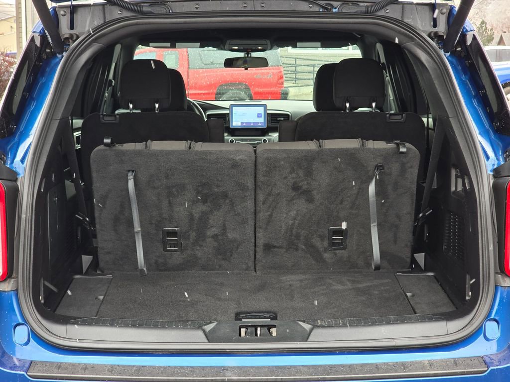 Used 2020 Ford Explorer XLT w/ Comfort Package image 15