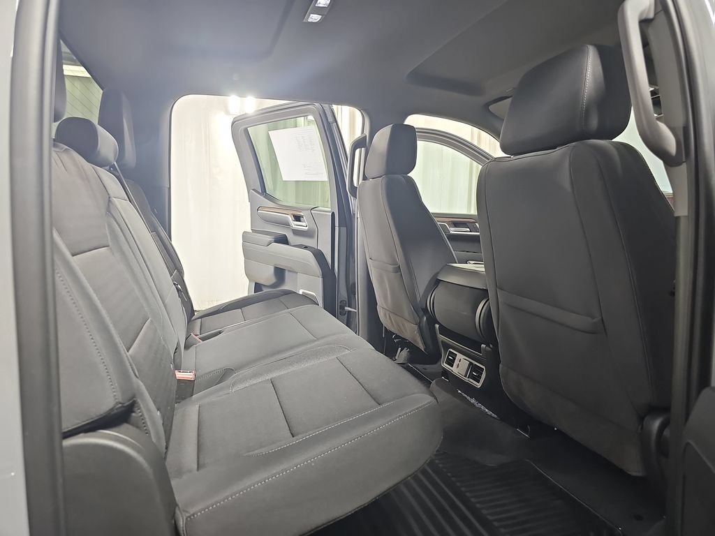 Certified 2024 Chevrolet Silverado 1500 LT AWD/4WD image 14