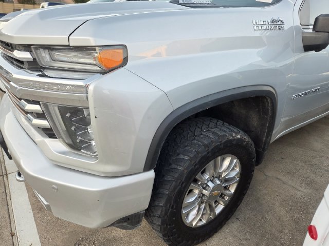 Used 2023 Chevrolet Silverado 2500 High Country w/ Technology Package AWD/4WD image 7
