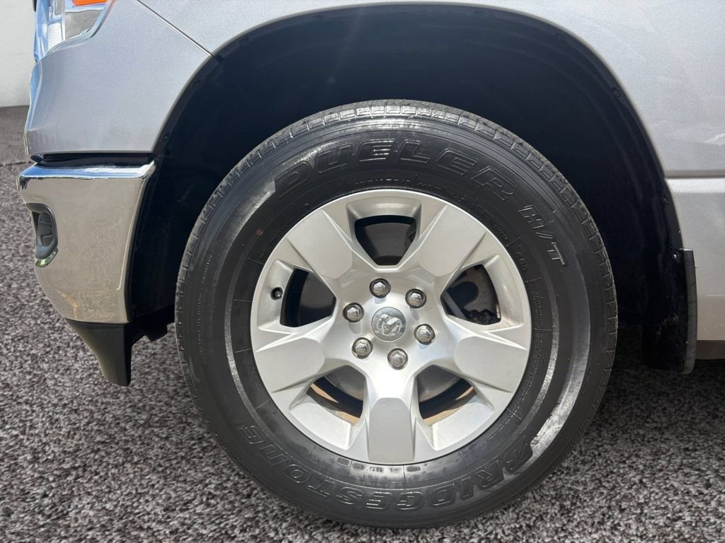 Used 2019 RAM 1500 Big Horn AWD/4WD image 9