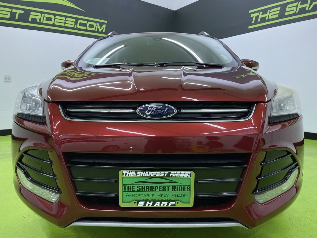 Used 2016 Ford Escape Titanium image 3