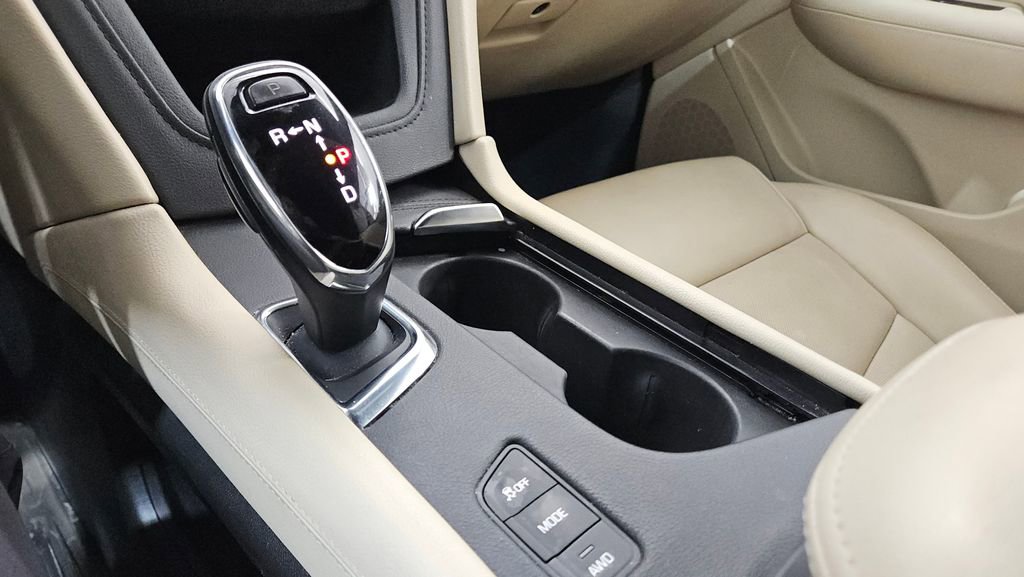 Used 2019 Cadillac XT5 Premium Luxury w/ Driver Assist Package image 29