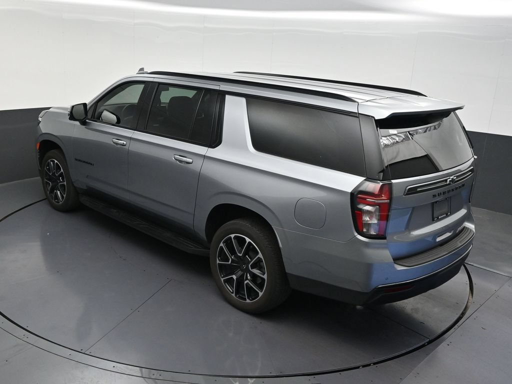Used 2024 Chevrolet Suburban RST w/ Luxury Package RWD image 19