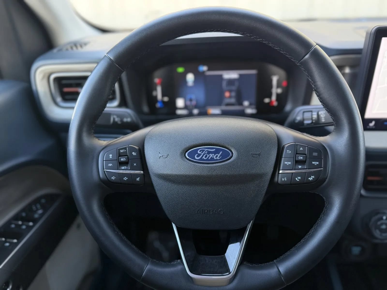 Used 2026 Ford Maverick Lariat w/ 4K Tow Package AWD/4WD image 21