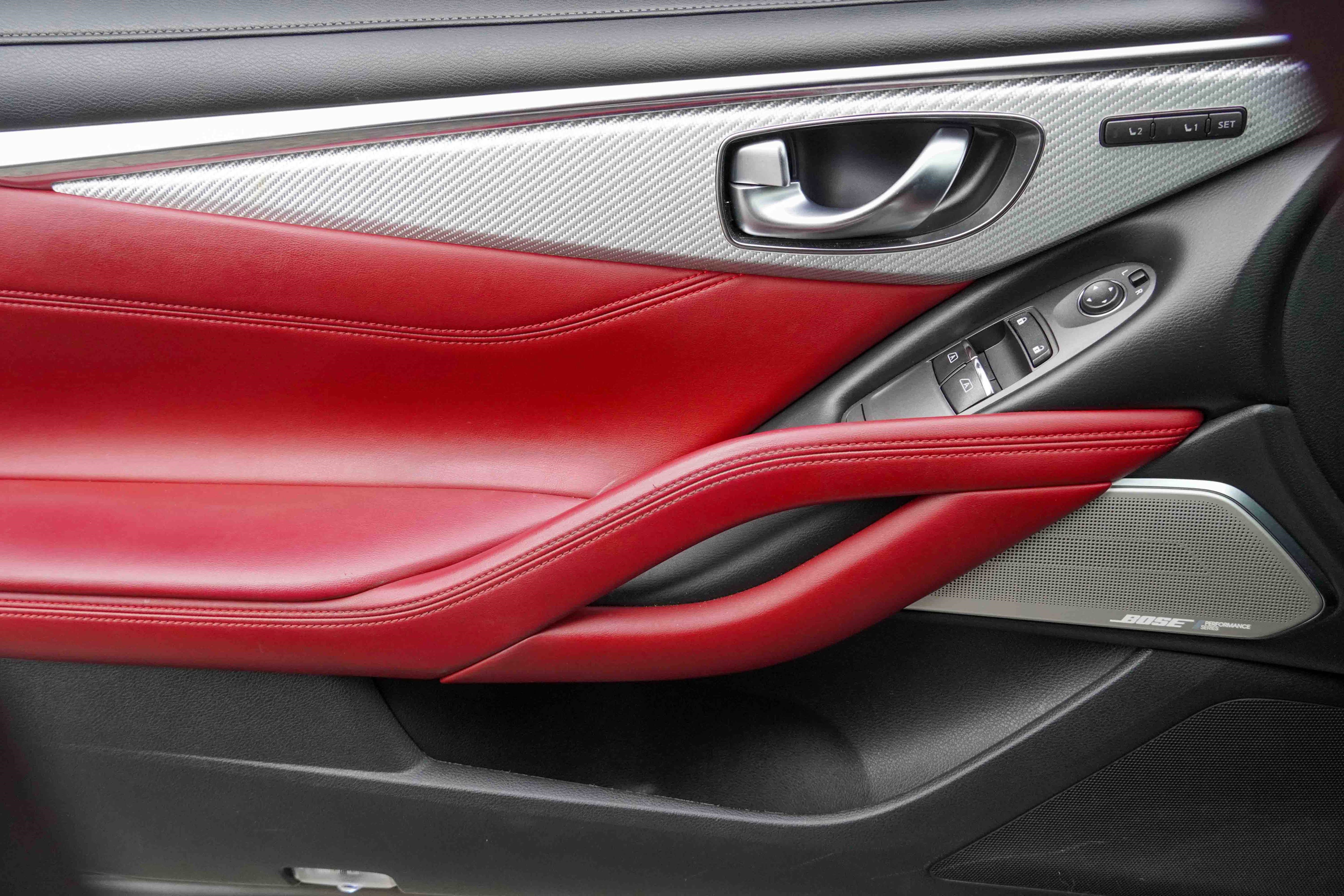 Used 2019 INFINITI Q60 Red Sport 400 image 31