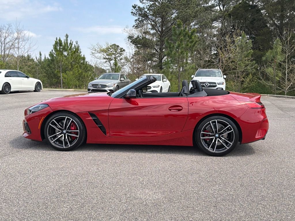 Used 2024 BMW Z4 M40i w/ Premium Package image 13