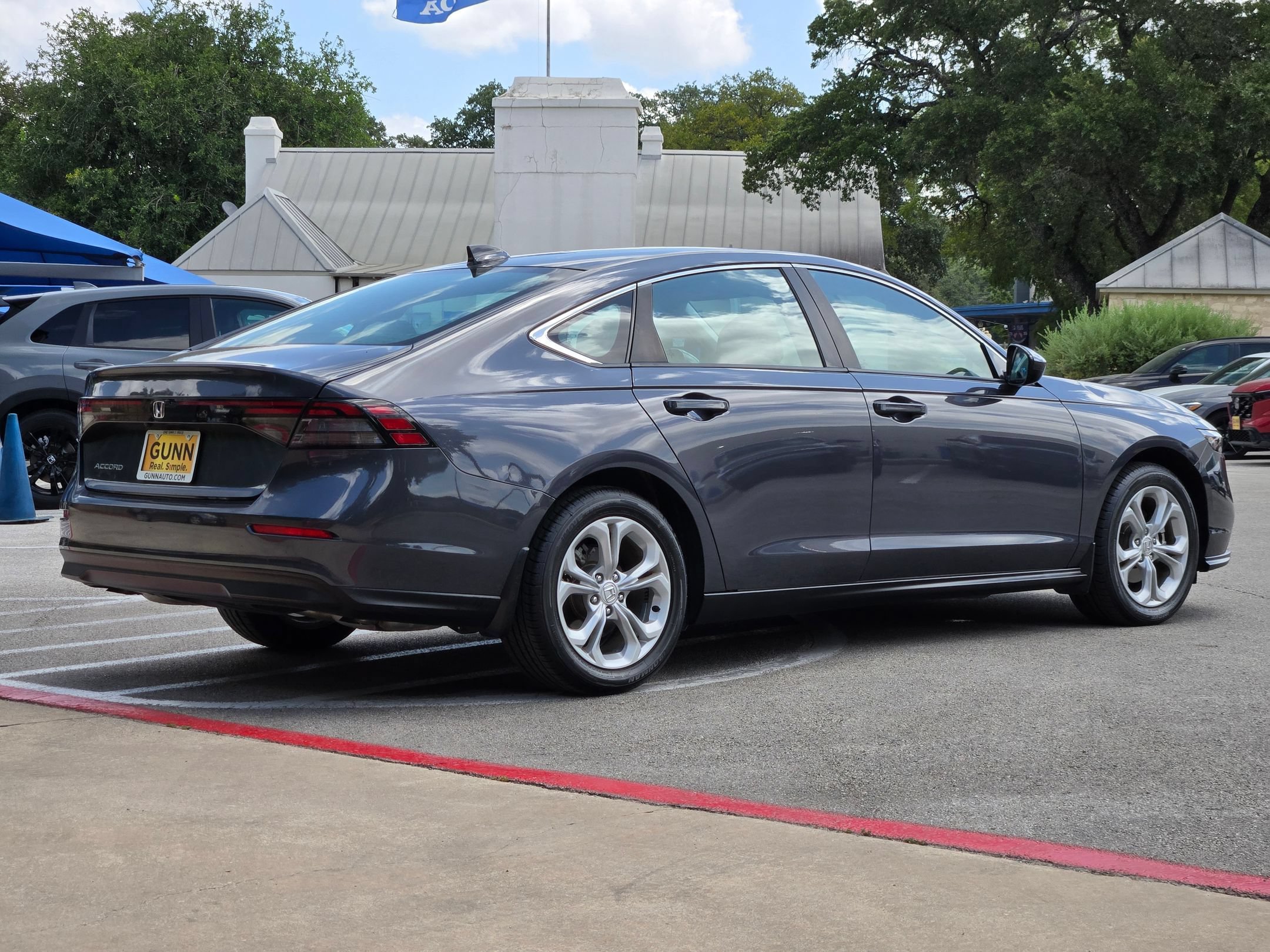 Used 2023 Honda Accord LX image 3