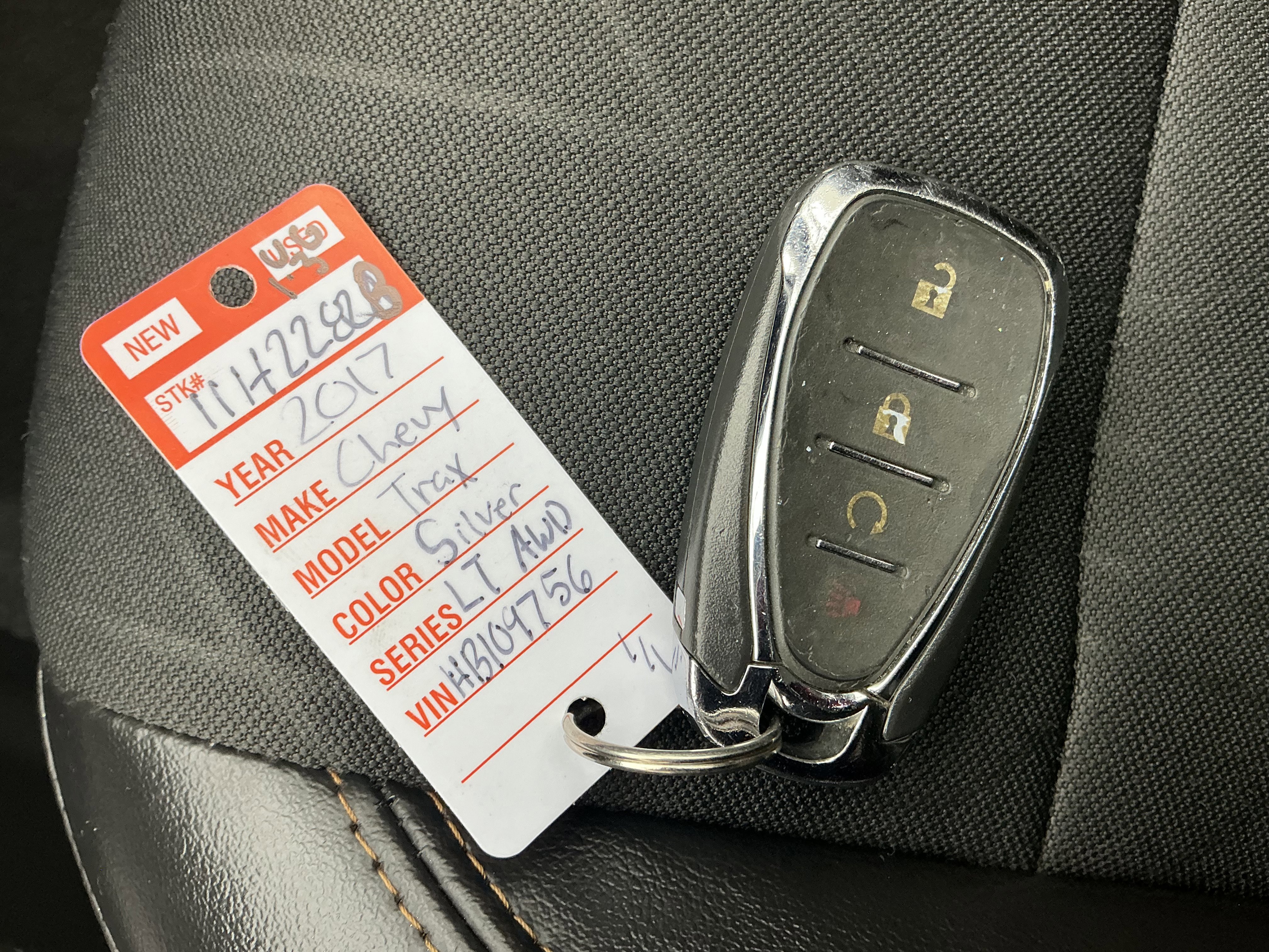 Used 2017 Chevrolet Trax LT w/ LT Convenience Package image 8