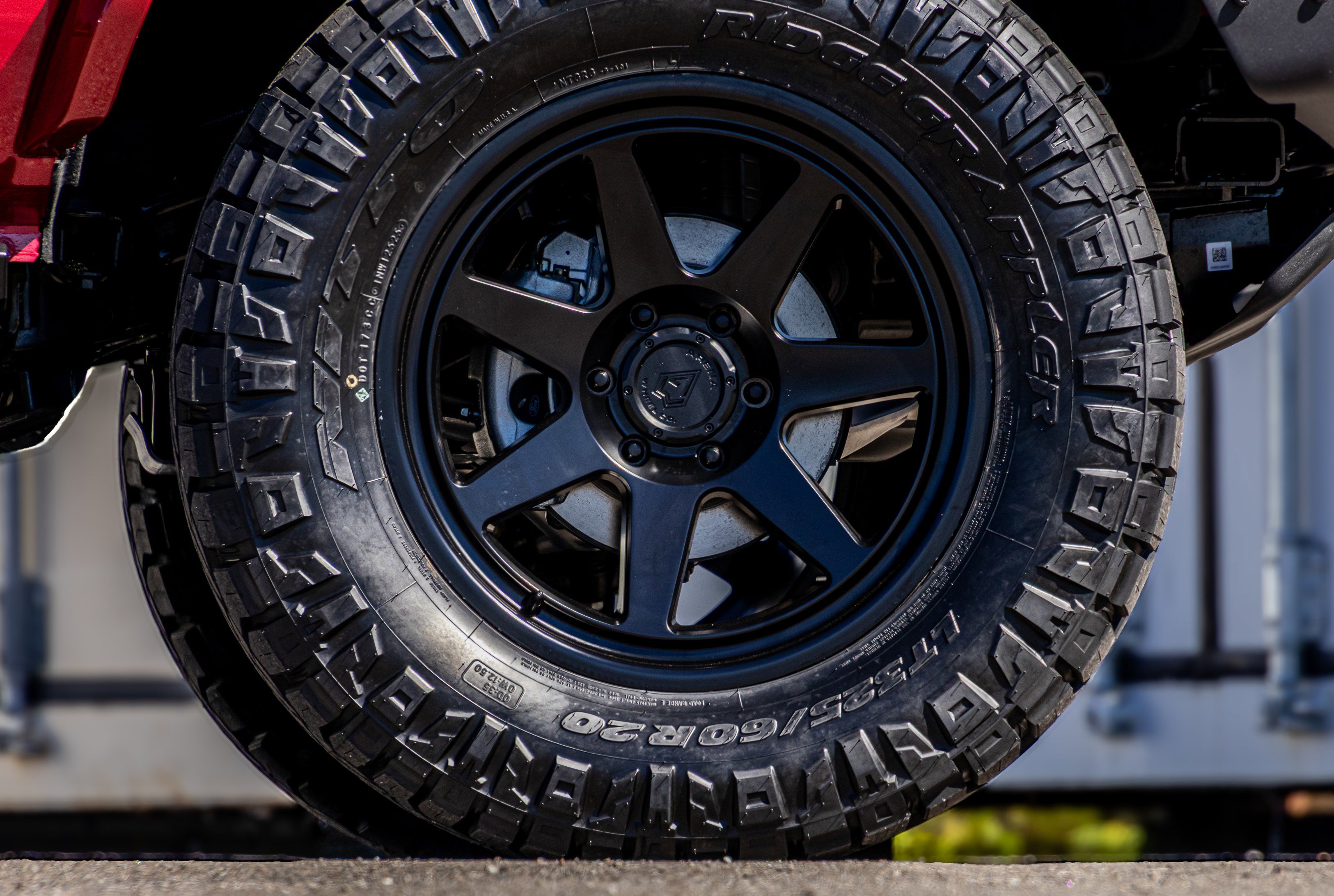 New 2025 Ford Bronco Badlands image 13