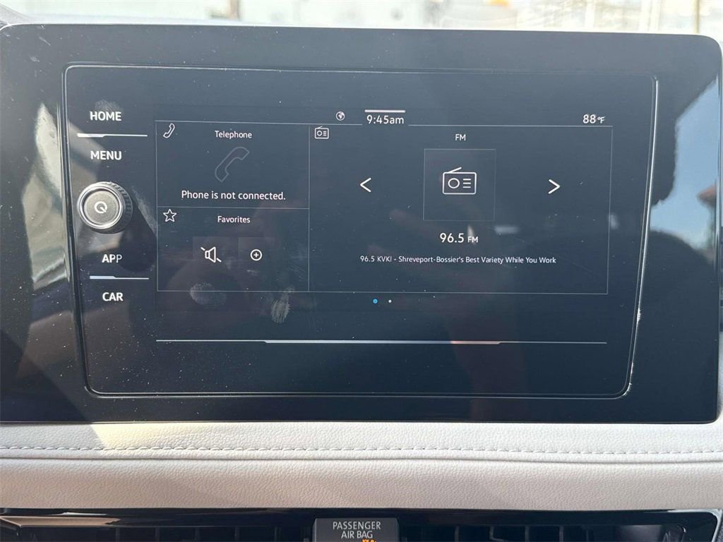 New 2025 Volkswagen Taos S image 19