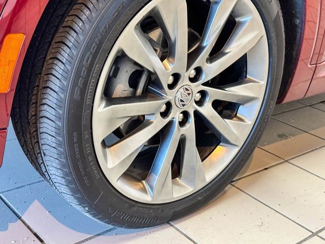Certified 2022 Buick Envision Avenir w/ Technology Package II AWD/4WD image 24