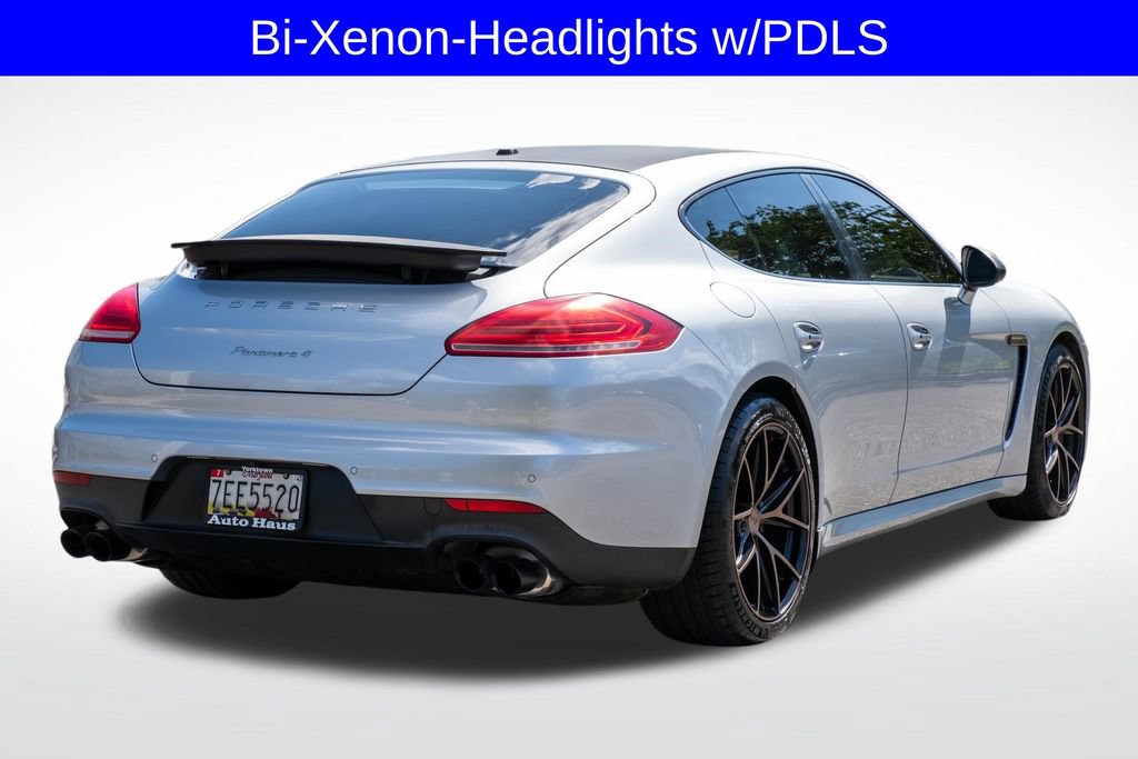 Used 2016 Porsche Panamera RWD image 8