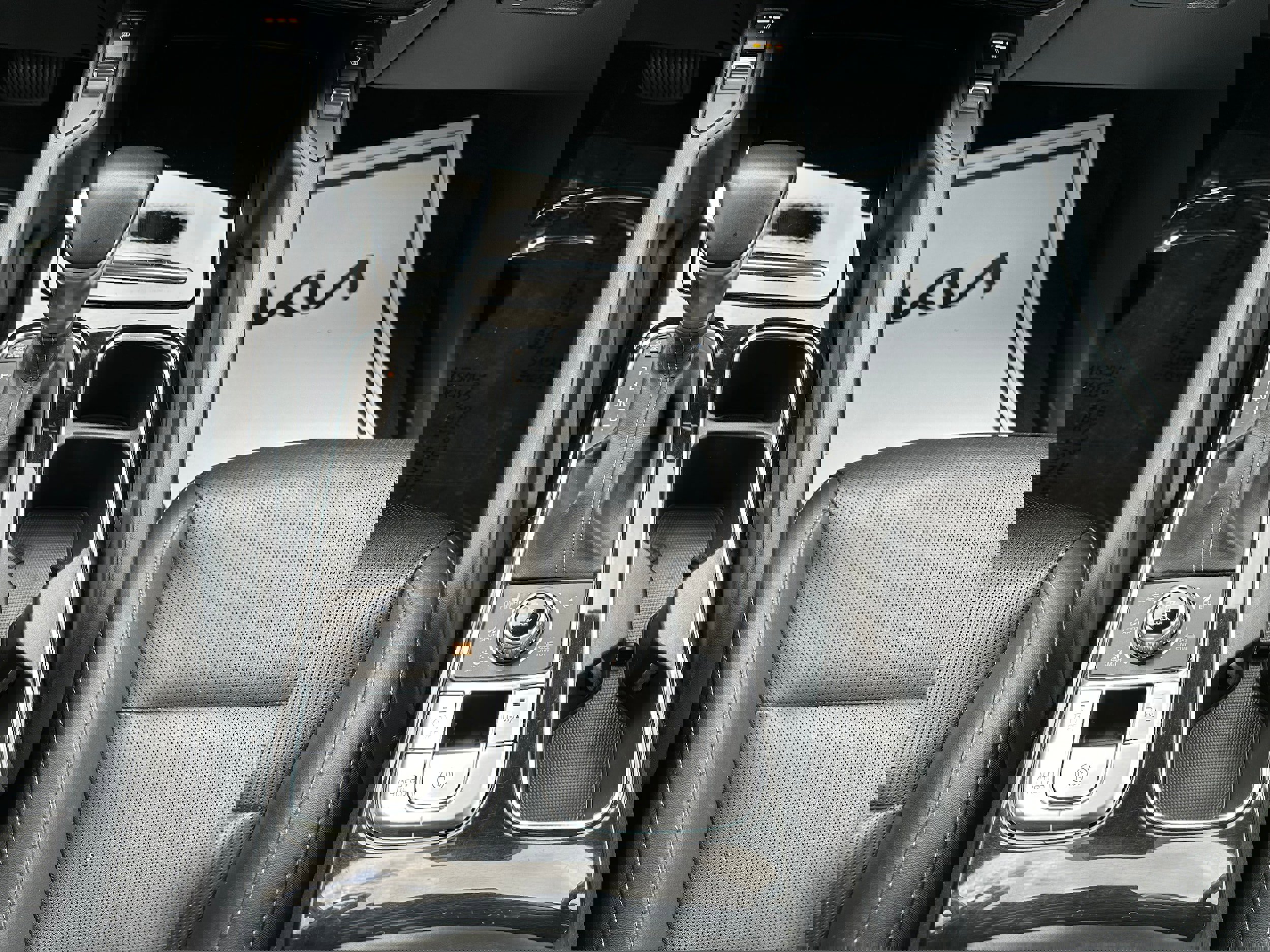 Used 2023 Kia Telluride S image 37