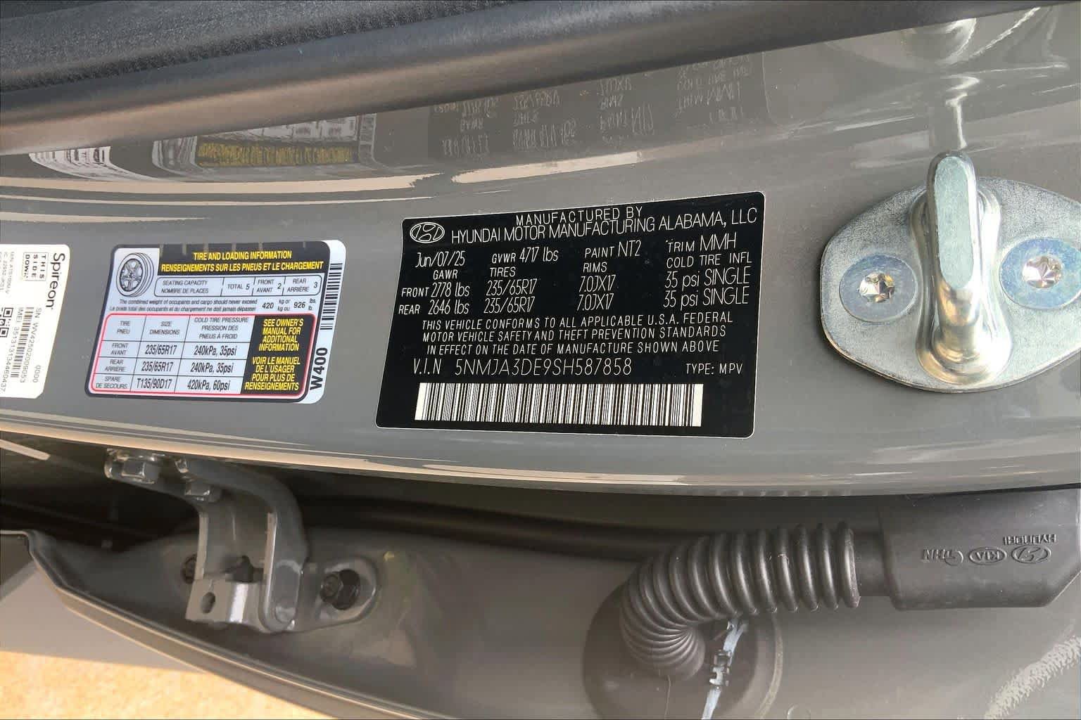 Used 2025 Hyundai Tucson SE FWD image 34