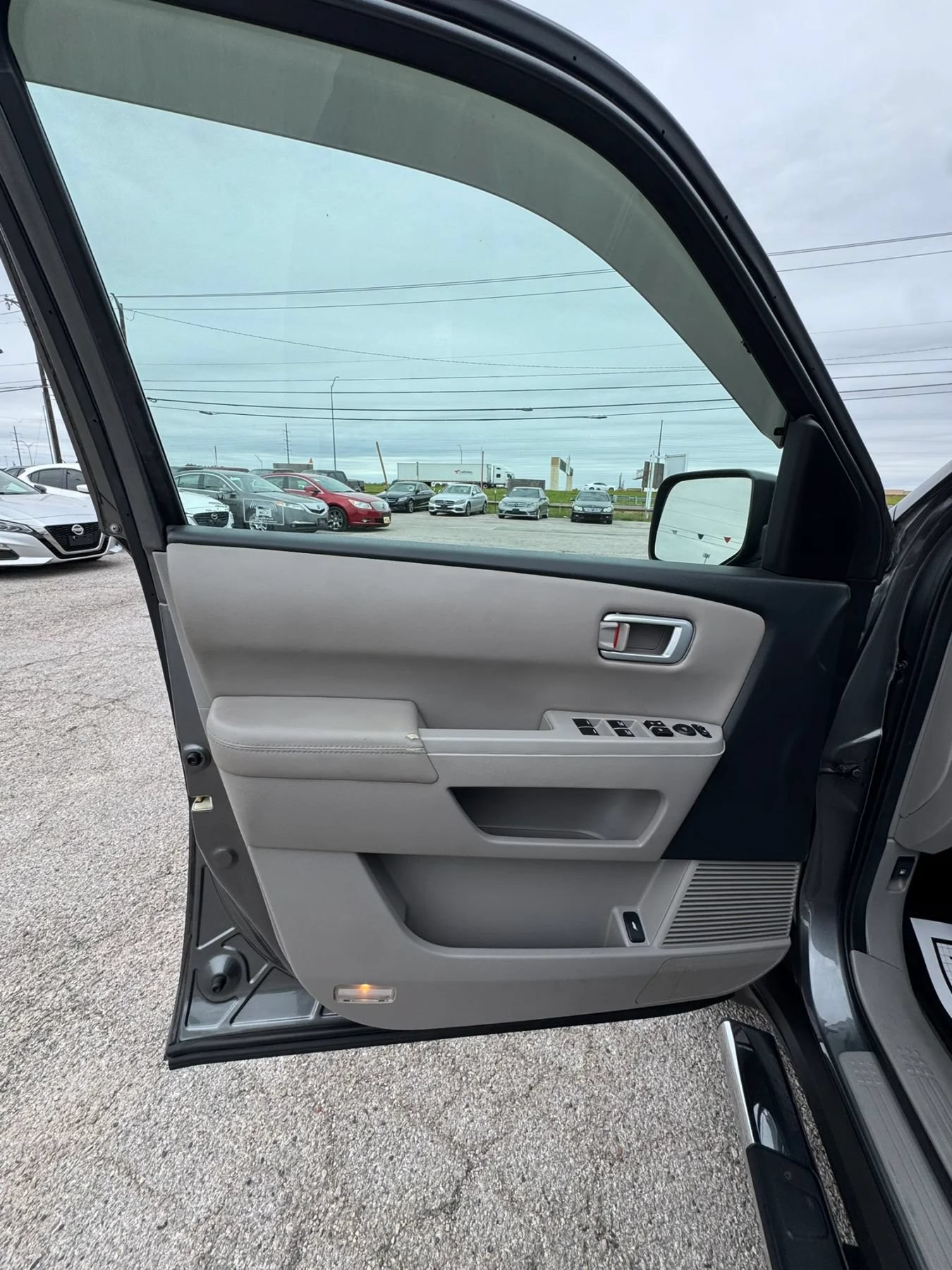 Used 2011 Honda Pilot EX-L image 13